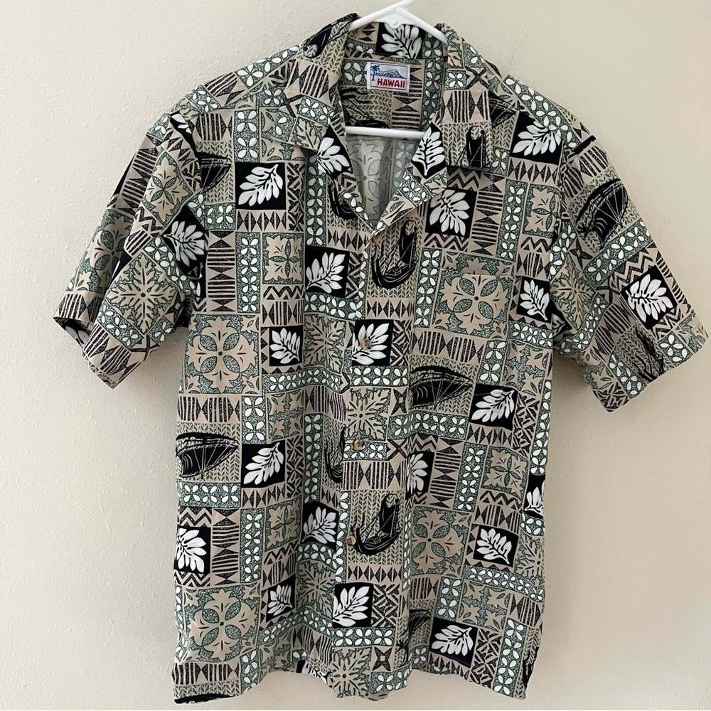 Vintage Hawaii Brand Made In USA All Over Print Hawaiian Shirt Men’s Size Medium